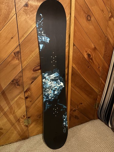 New 2009 burton - new, deuce