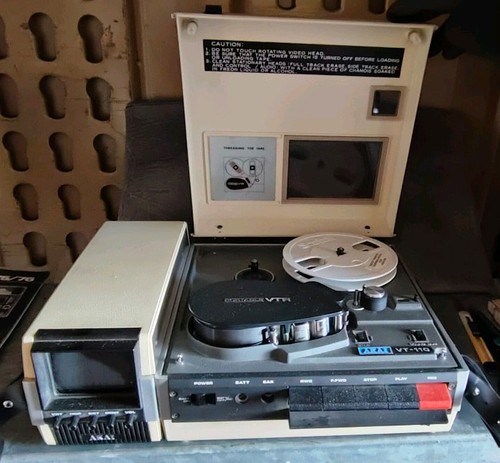 Akai 200 vm 100 - 200,