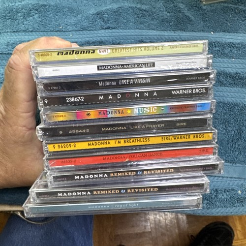 Mixed lot madonna cds - of, 11