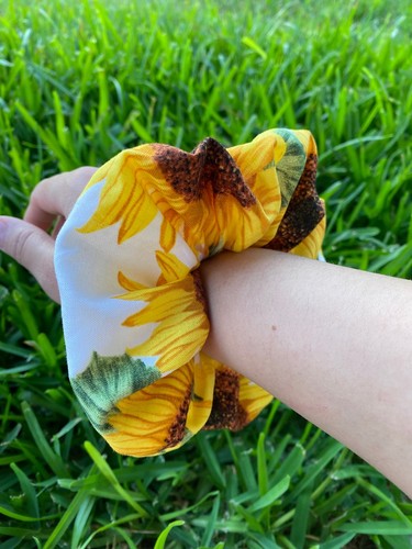 Cravatta per capelli scrunchie