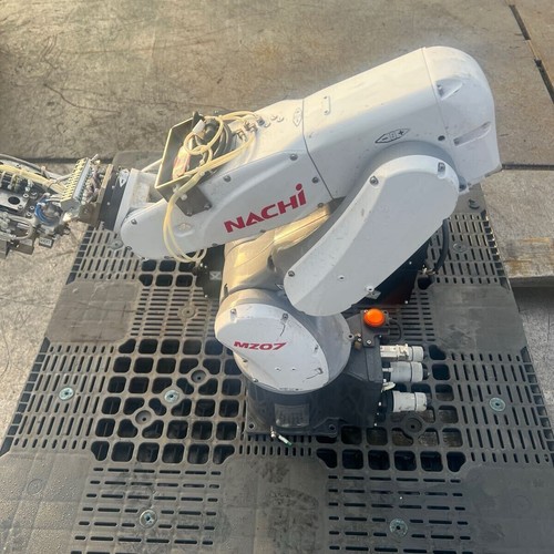 Braccio robot industriale - , 6