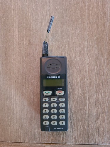 Cellulare vintage ericsson - vintage,