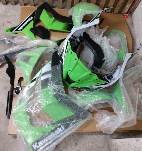 Kit carene kawasaki zx10r - kit,