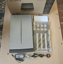 Epson Perfection V800 scanner