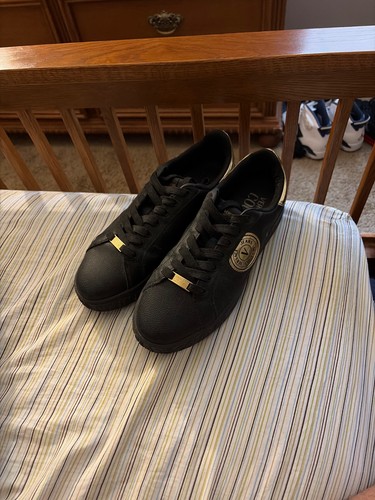 Black and gold versace shoe - gold,