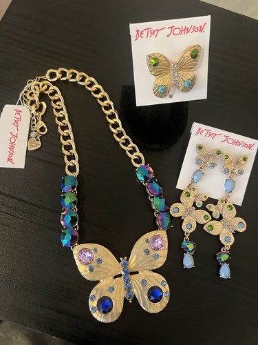 Set orecchini anello collana
