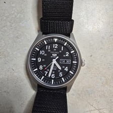 Seiko 5 Sports SNZG15J1 