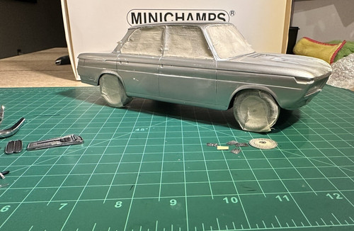 Modellino resina bmw 2000 - bmw,