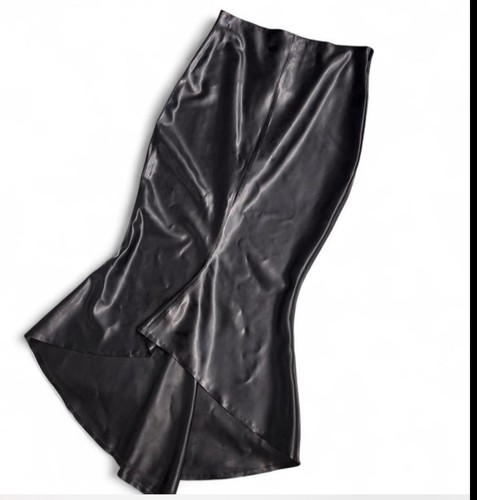 Polymorphe latex skirt rubber - skirt,