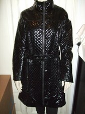 CAPPOTTO IMPERMEABILE ECO PELLE VERNICE NERA LATEX TRAPUNTATO CINTURA L 46 NUOVO