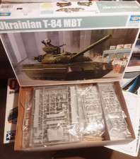 Trumpeter 1 /35  Ukrainian T-84 MBT