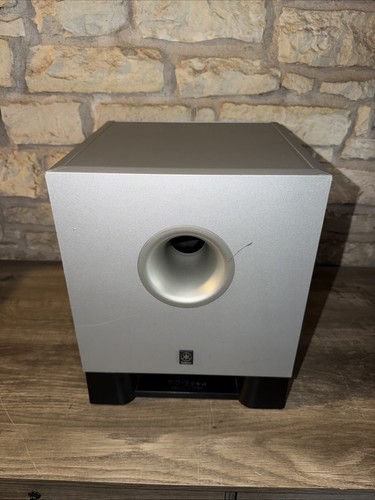 Yamaha yst sw011 subwoofer - yamaha, 8"