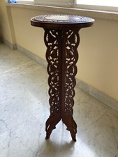 Gueridon in legno lavorato e traforato indiano XIX secolo