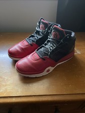 Taglia 10,5 - Adidas D Rose