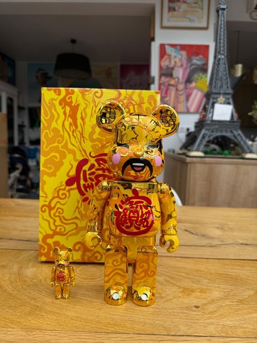 Bearbrick 400 crack paint - 400%,