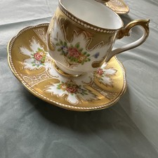 Antico set piattini tazza