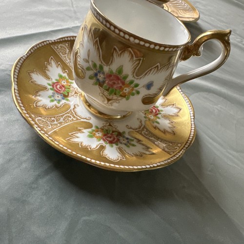 Antico set piattini tazza