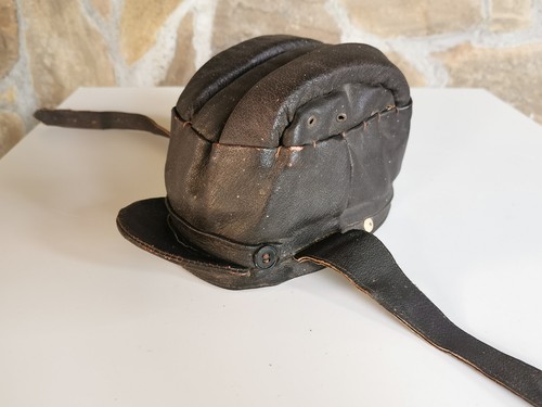 Vecchio casco moto pelle - vecchio,