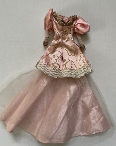 Barbie raperonzolo moda - barbie,