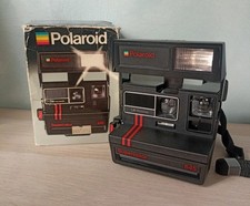 macchina fotografica polaroid
