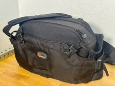 LOWEPRO Inverse 100 AW Camera