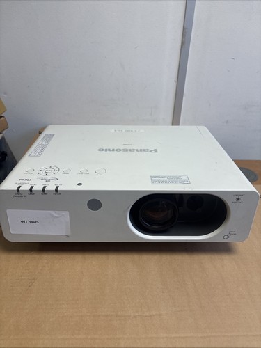 Panasonic proiettore 4000 - panasonic,