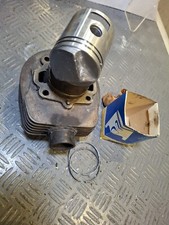 CILINDRO USATO E RETTIFICATO CON PISTONE NUOVO DIAM. 58,2 VESPA 150 ANNI 60