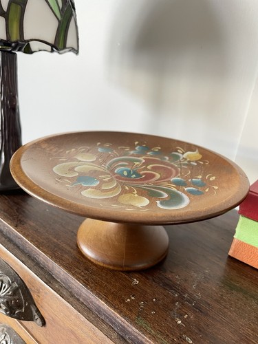 Vintage painted wooden - vintage,
