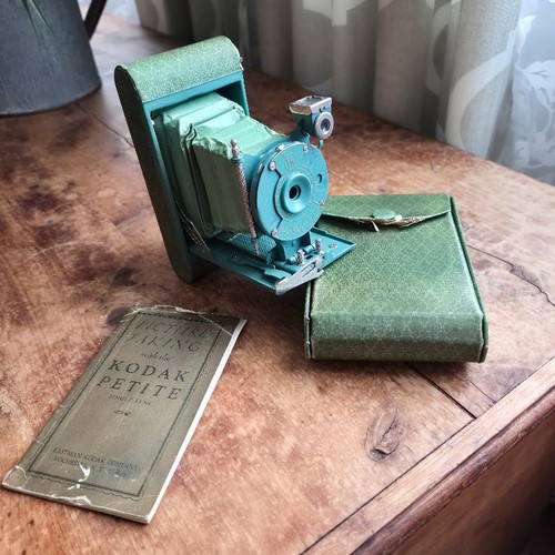Eastman kodak petite green - eastman,