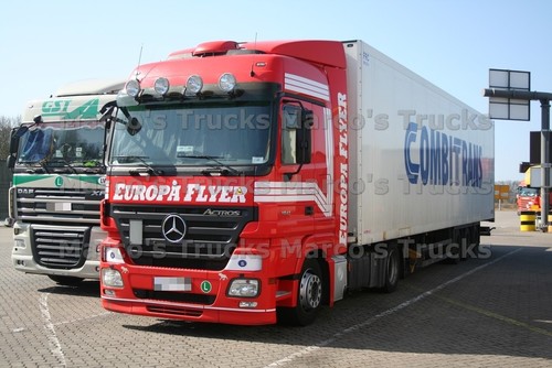 Foto camion mercedes - foto, mercedes-benz