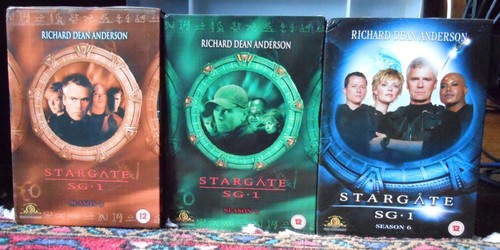 Stargate sg1 complete seasons - stargate,