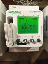 Schneider Interruttore crepuscolare programmabile Acti 9 IC Astro 1C SMART