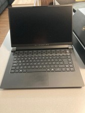 Alienware m15 R7 con AMD Ryzen 9 e NVIDIA GeForce RTX 3080 Ti - Mai Usato