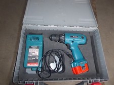 Makita 6203D Avvitatore a