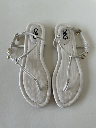 Sandali bianchi con cinturino