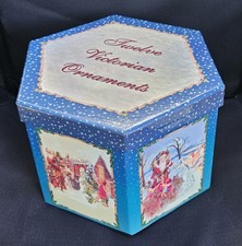 Dodici ornamenti vittoriani