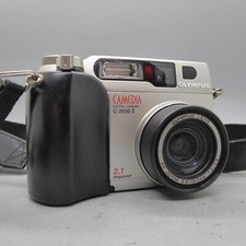 Olympus fotocamera digitale Camedia C-2020 zoom 2,1 megapixel argento testata