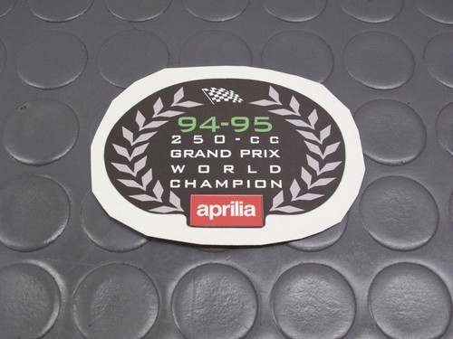 Aprilia 125 chesterfield - 50,