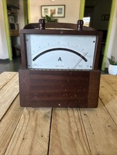 Amperometro antico in legno