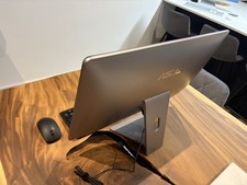 Asus All-in-one ZN220 PC