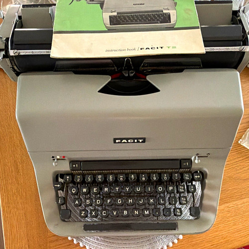 Macchina scrivere manuale - macchina, da