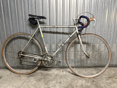 Bici corsa vintage vicini - bici,