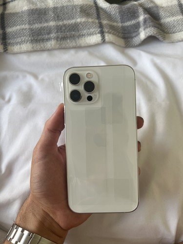 Iphone pro max - 12,