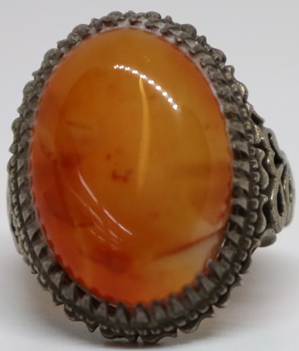 Meraviglioso anello antico