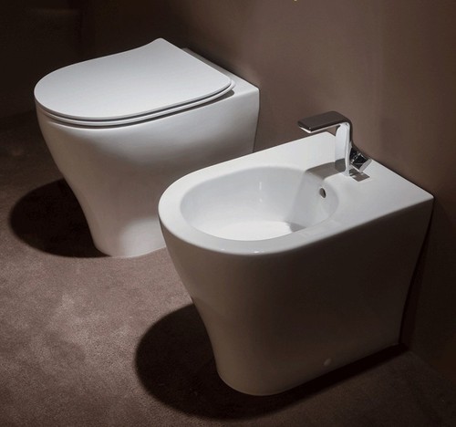 Sanitari filo muro flaminia - sanitari,