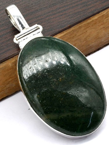 Ciondolo verde avventurina