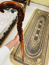 Bastone intagliato a croce