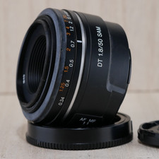 Sony SAL 50 mm f/1.8 DT SAM