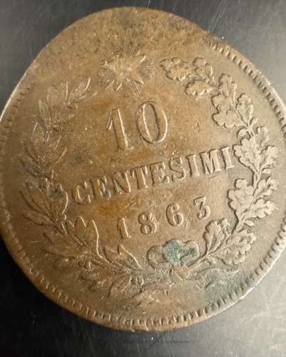 Moneta con errore conio 10 - di,