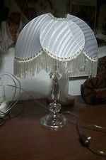 lampada in plastica dura o plexiglass''''' anni 70 modernariato h.cm 41 leggi...